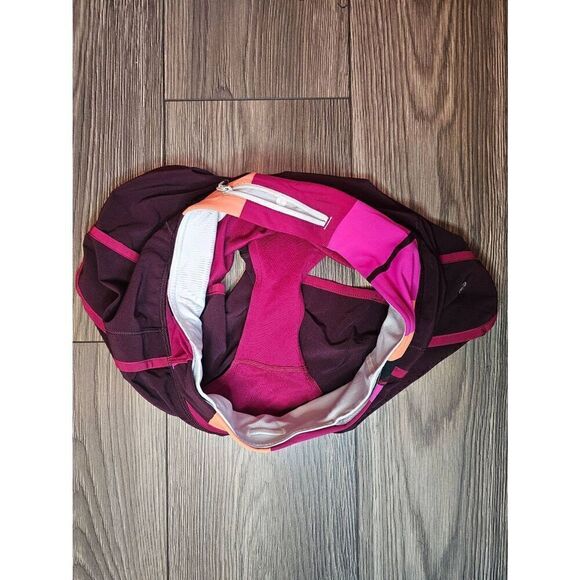 Lululemon Size 4 Speed Shorts - Picture 2 of 3